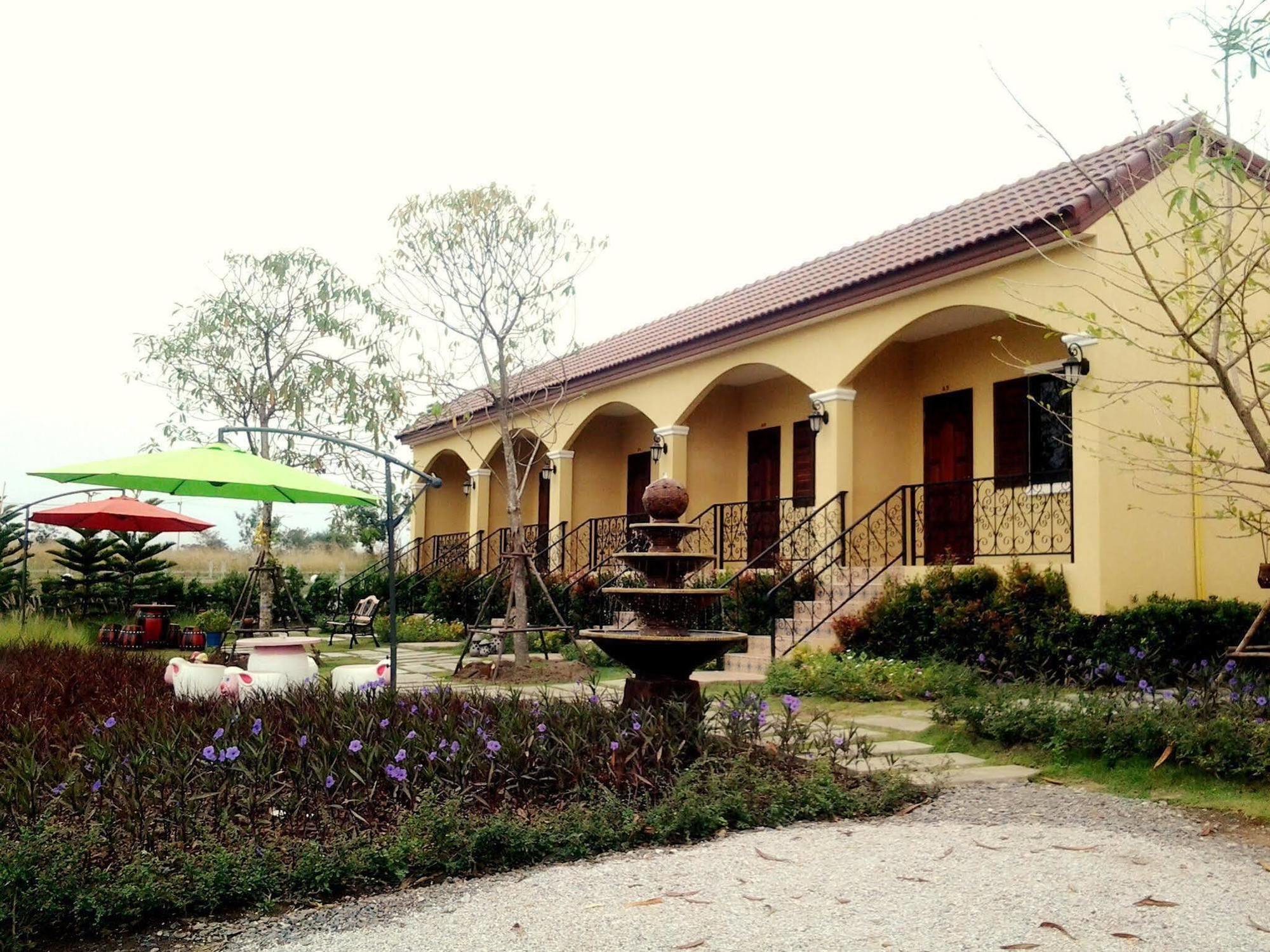 Sierra View Resort Ban Khanong Phra Nua Kültér fotó