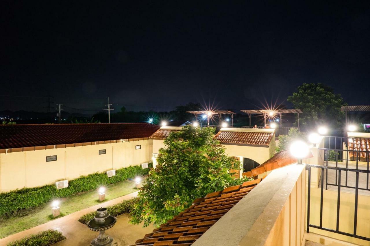 Sierra View Resort Ban Khanong Phra Nua Kültér fotó
